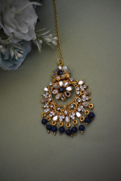 Gold Toned Mirror Studded Earrings Set