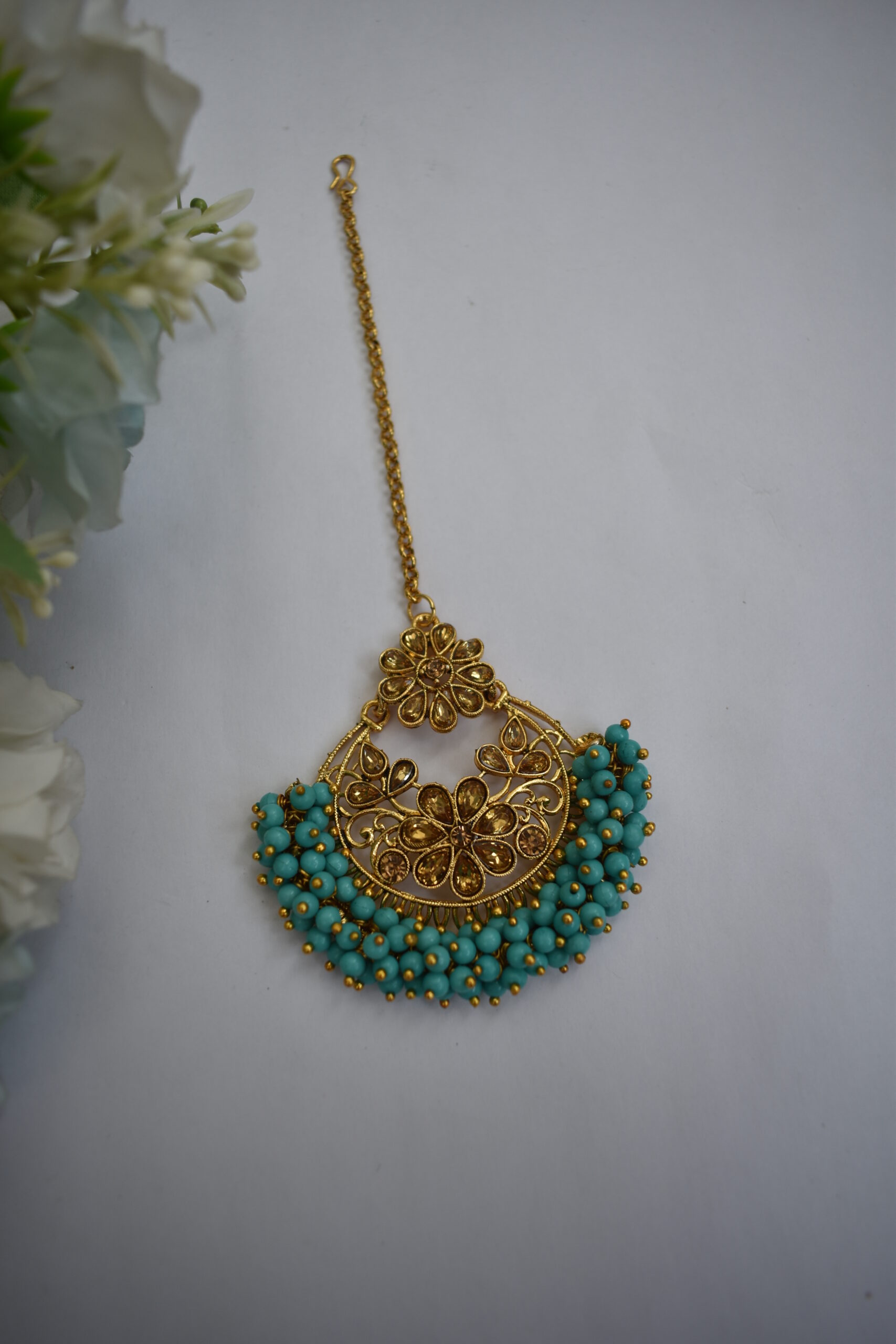 Maang Tikka With Drop Earrings