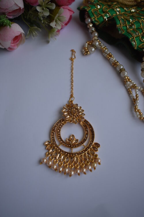 Glittery Stone Studded Beads Earrings Set