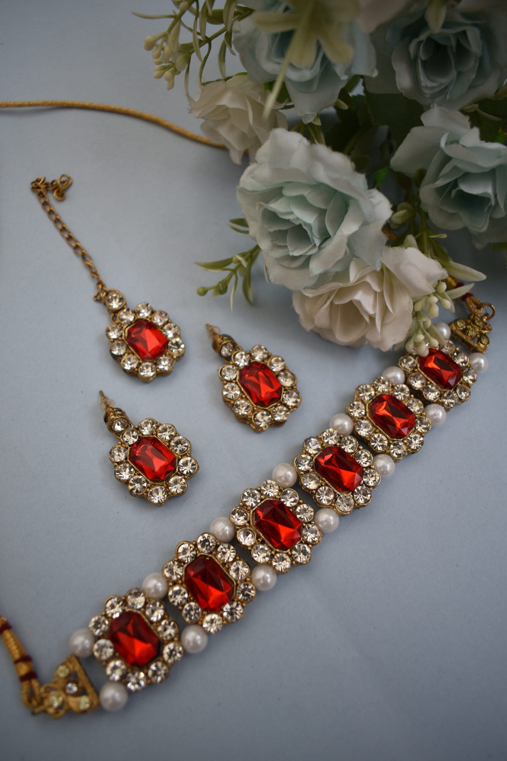 Shinning Stone Studded Gold Crystal Choker Set