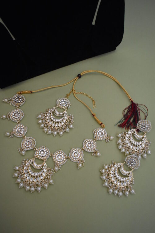 Pearls And Kundan Studded Semi Bridal Necklace Set