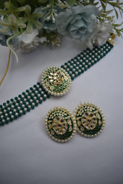 Beautiful Beads Choker With Earrings